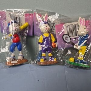 Vintage Easter Unlimited Ball Playing Bunny Rabbit Toy Figure Lot of (3)‎ NEW